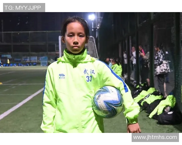 足球明星们的女儿们都有哪些她们的成长故事与未来展望